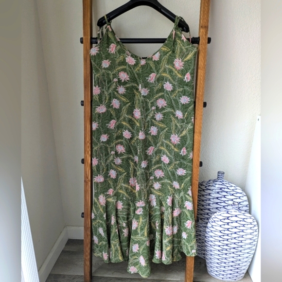 Source Unknown Women's Loose Green Floral Midi Flare Dress - Picture 1 of 2